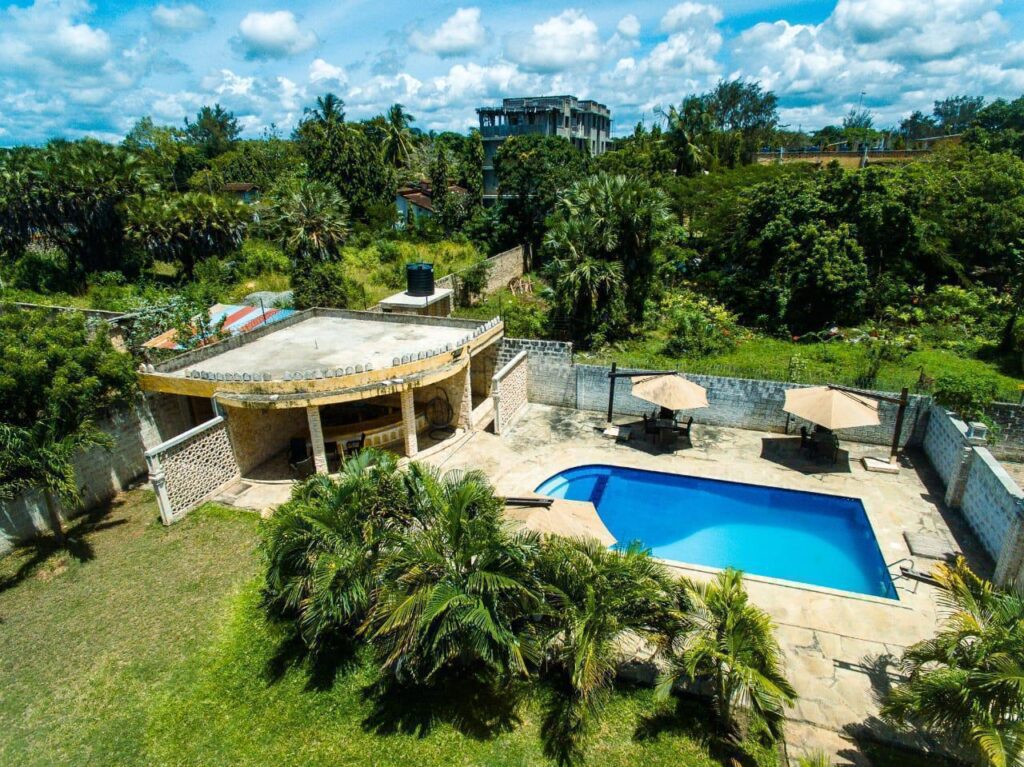 3 bedroom Airbnb Penthouse Apartment in Diani