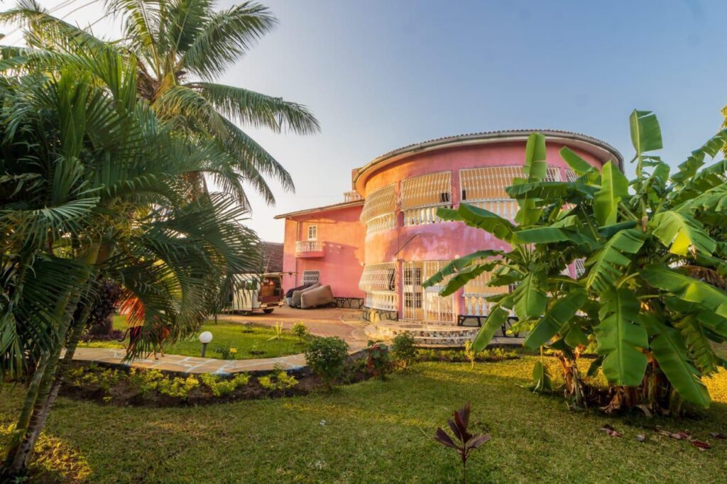 6 BEDROOM AIRBNB VILLA IN DIANI MOMBASA