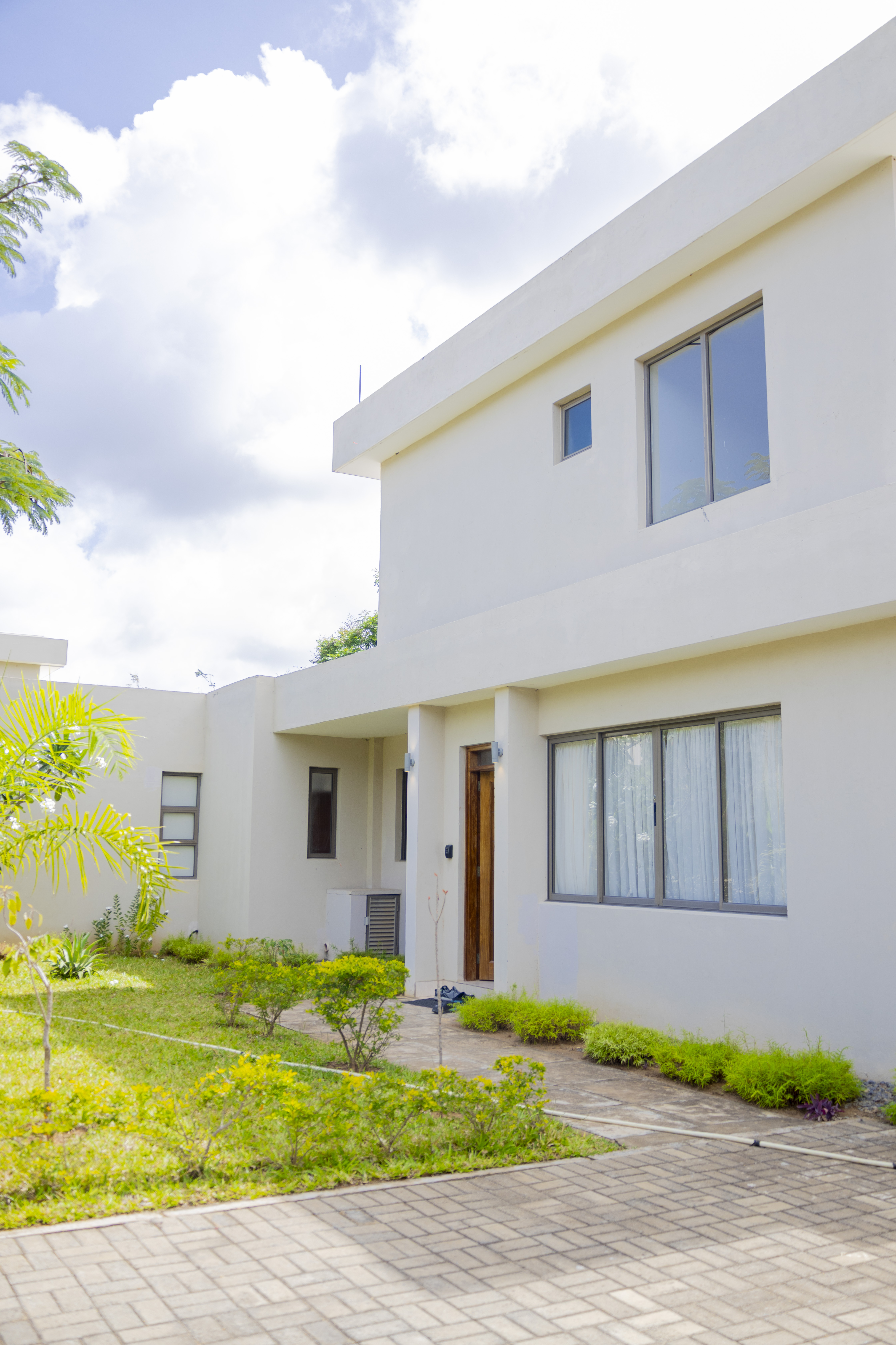 Modern 3 Bedroom Maisonette Airbnb in Vipingo at Awali Estate