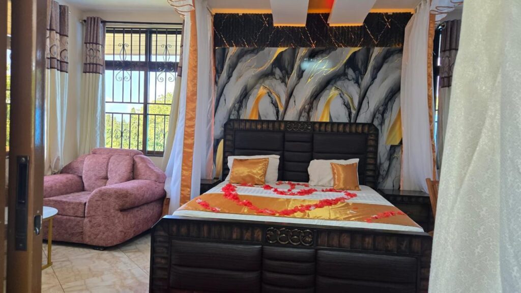 5 BEDROOMS VILLA AIRBNB IN DIANI MOMBASA