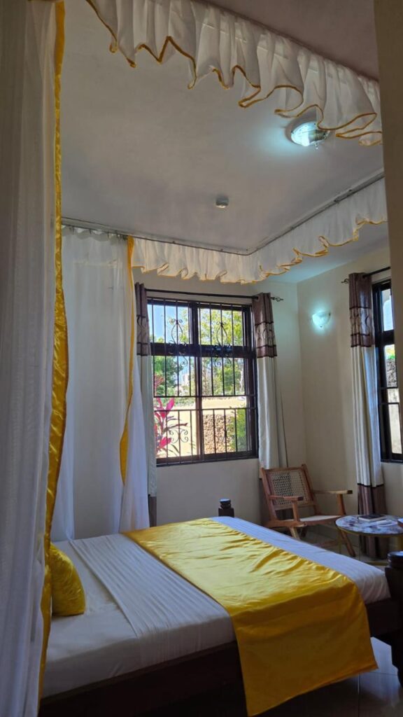 5 BEDROOMS VILLA AIRBNB IN DIANI MOMBASA
