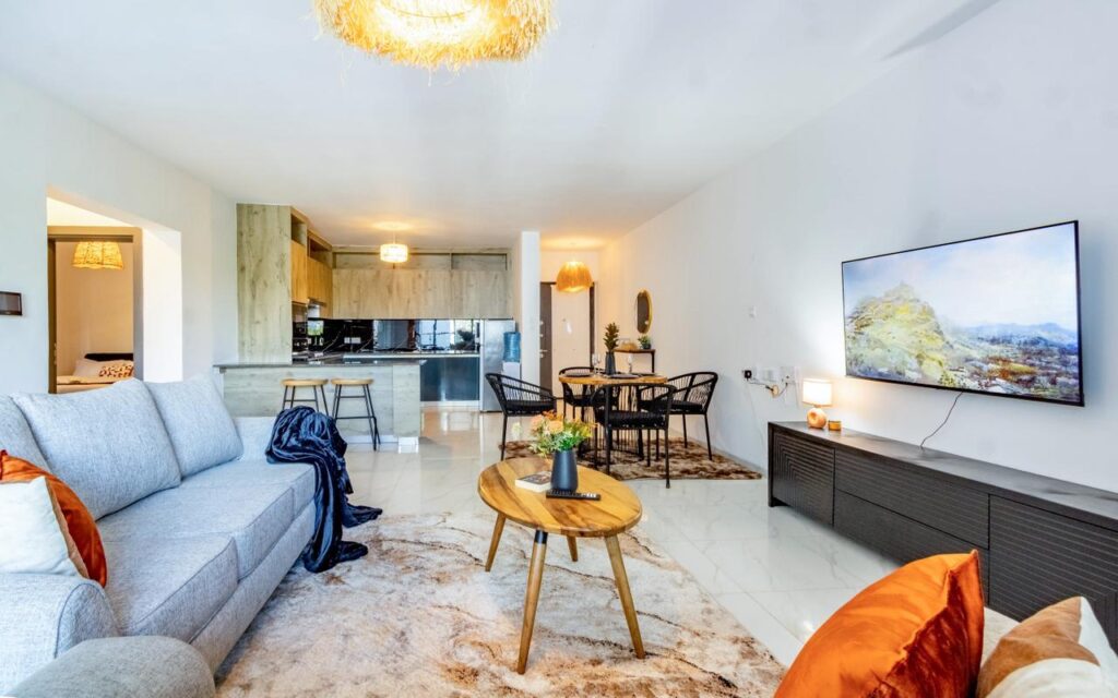 FURNISHED 2 BEDROOM APARTMENT FOR RENT IN LAVINGTON