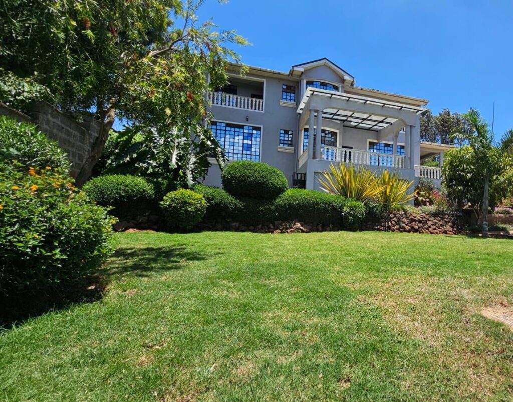 5 BEDROOM MANSIONETTE FOR SALE IN KAREN - KERARAPON DRIVE