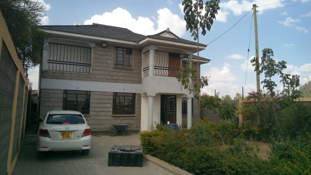 4 Bedroom Maisonette For Sale in Kitengela